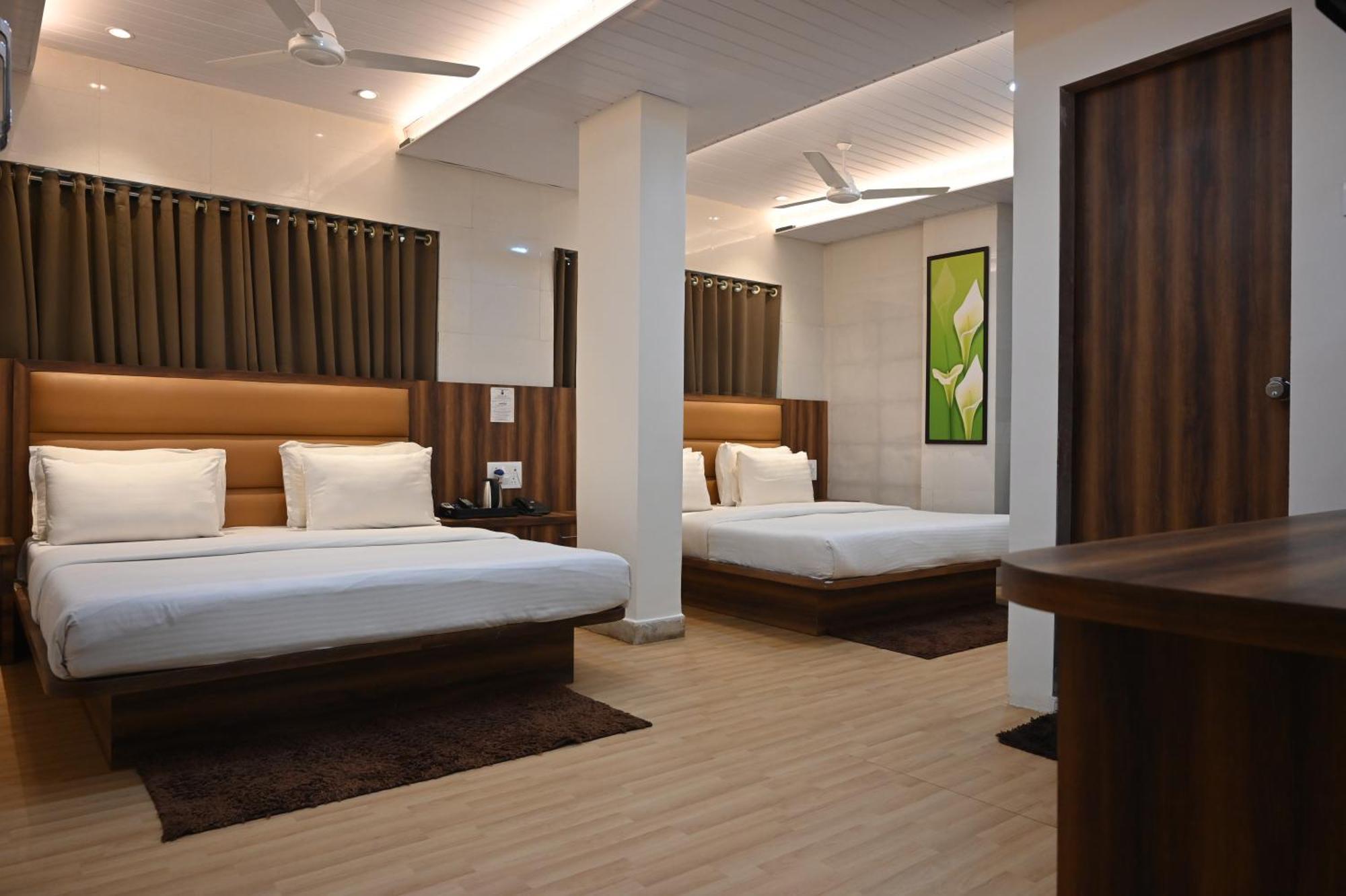 Hotel Sai Yatri Trimbak Exterior foto